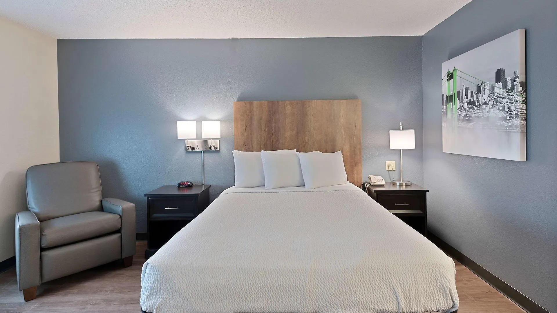 Extended Stay America Select Suites - Charlotte - Tyvola Rd