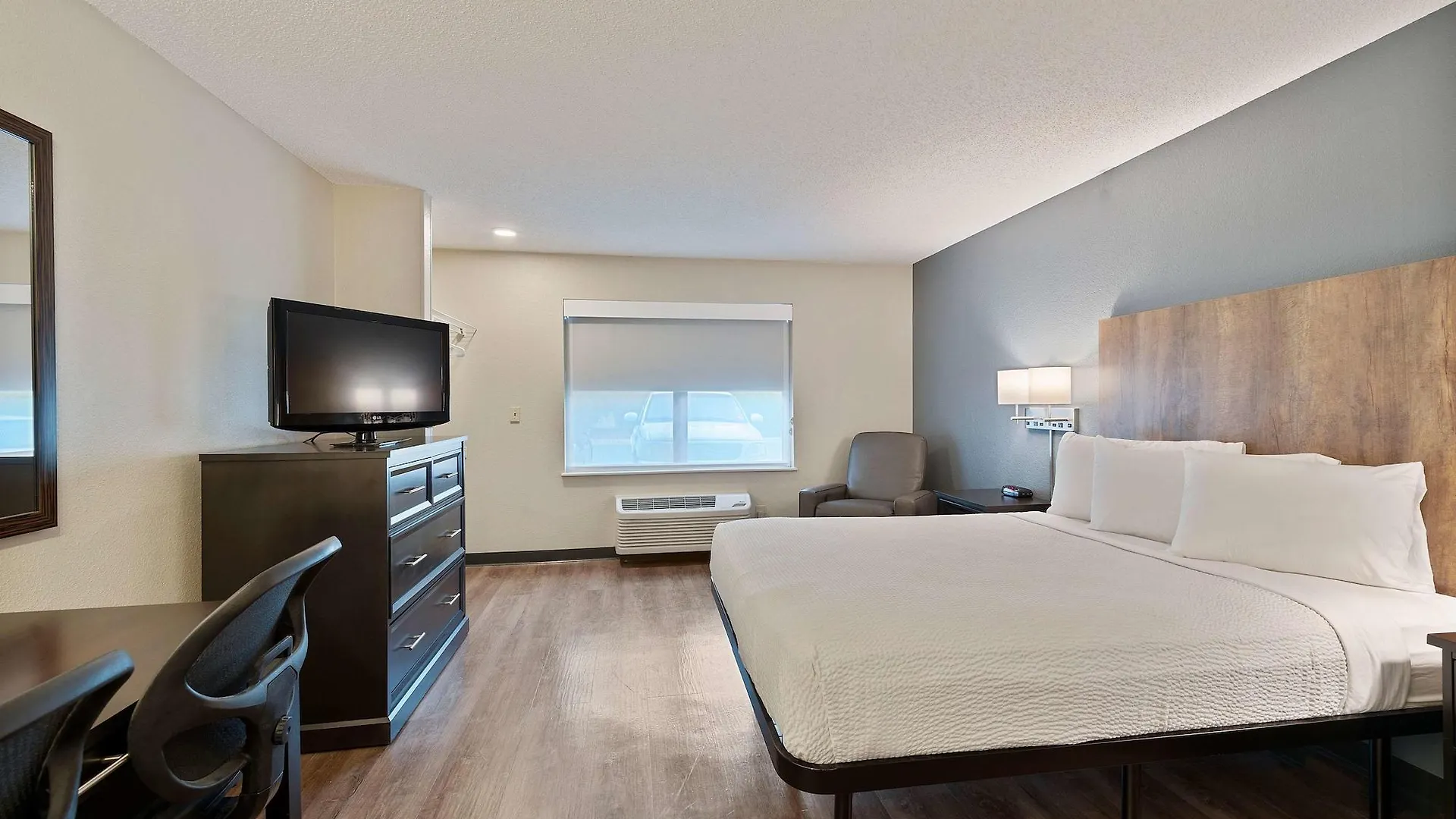 Extended Stay America Select Suites - Charlotte - Tyvola Rd 2*,  United States