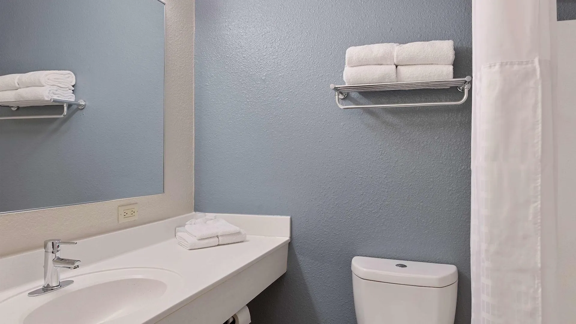 Extended Stay America Select Suites - Charlotte - Tyvola Rd 2*,