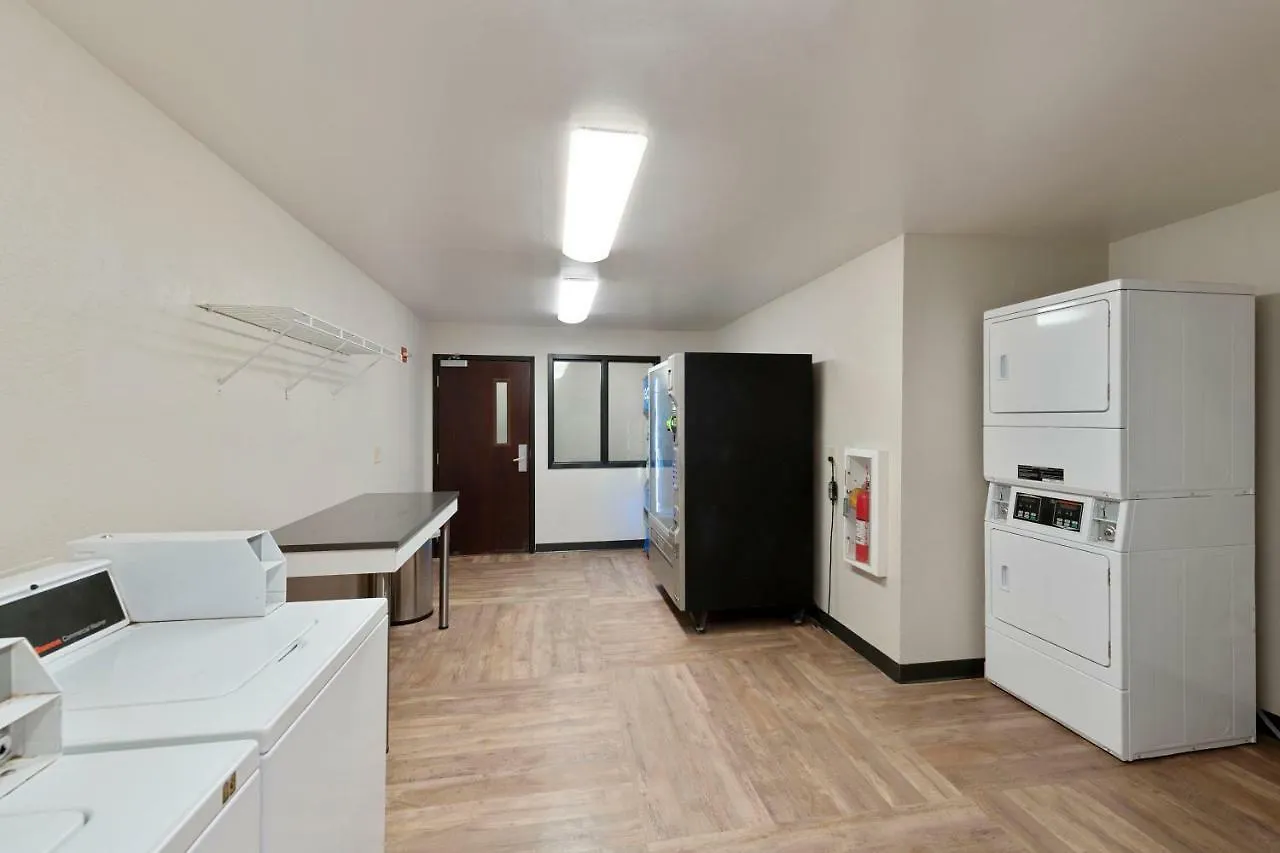 Extended Stay America Select Suites - Charlotte - Tyvola Rd Hotel